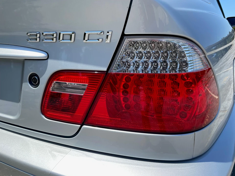 2005 BMW E46 330i & 330Ci - Image 30 of 31