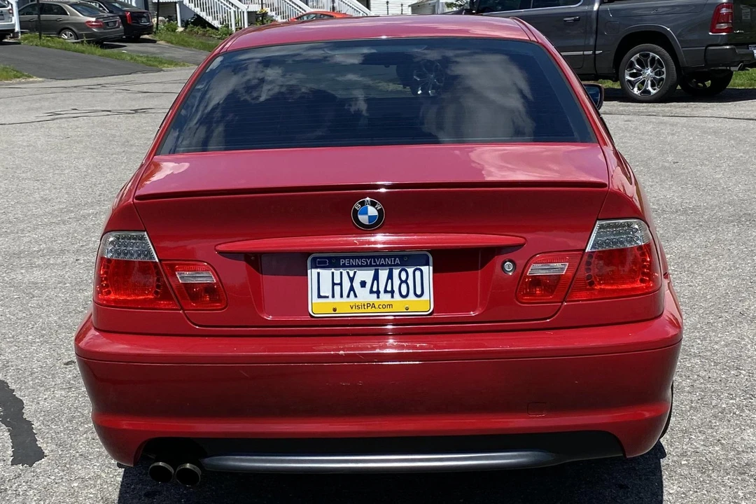 2005 BMW E46 330i & 330Ci - Image 5 of 23