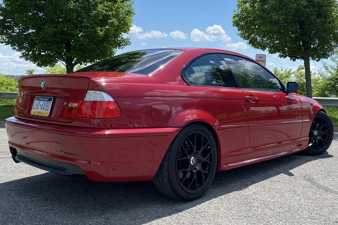2005 BMW E46 330i & 330Ci - Image 4 of 23