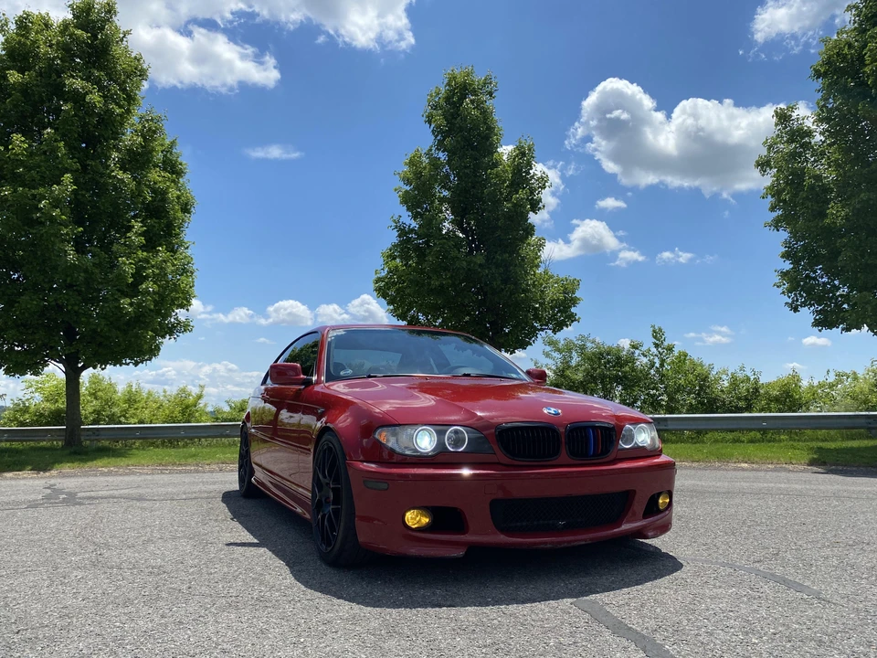 2005 BMW E46 330i & 330Ci - Image 19 of 23