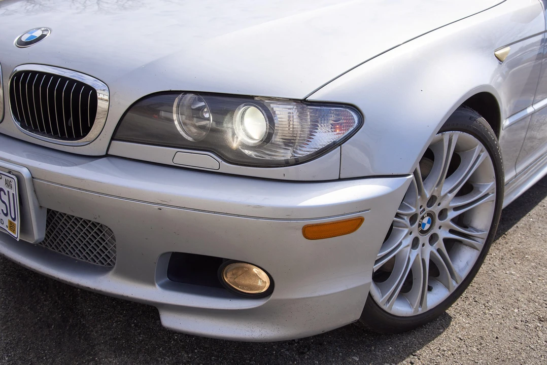 2005 BMW E46 330i & 330Ci - Image 13 of 31