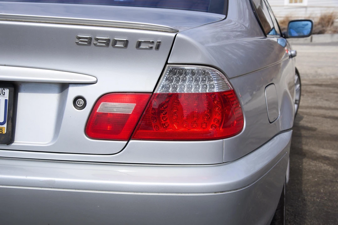 2005 BMW E46 330i & 330Ci - Image 18 of 31