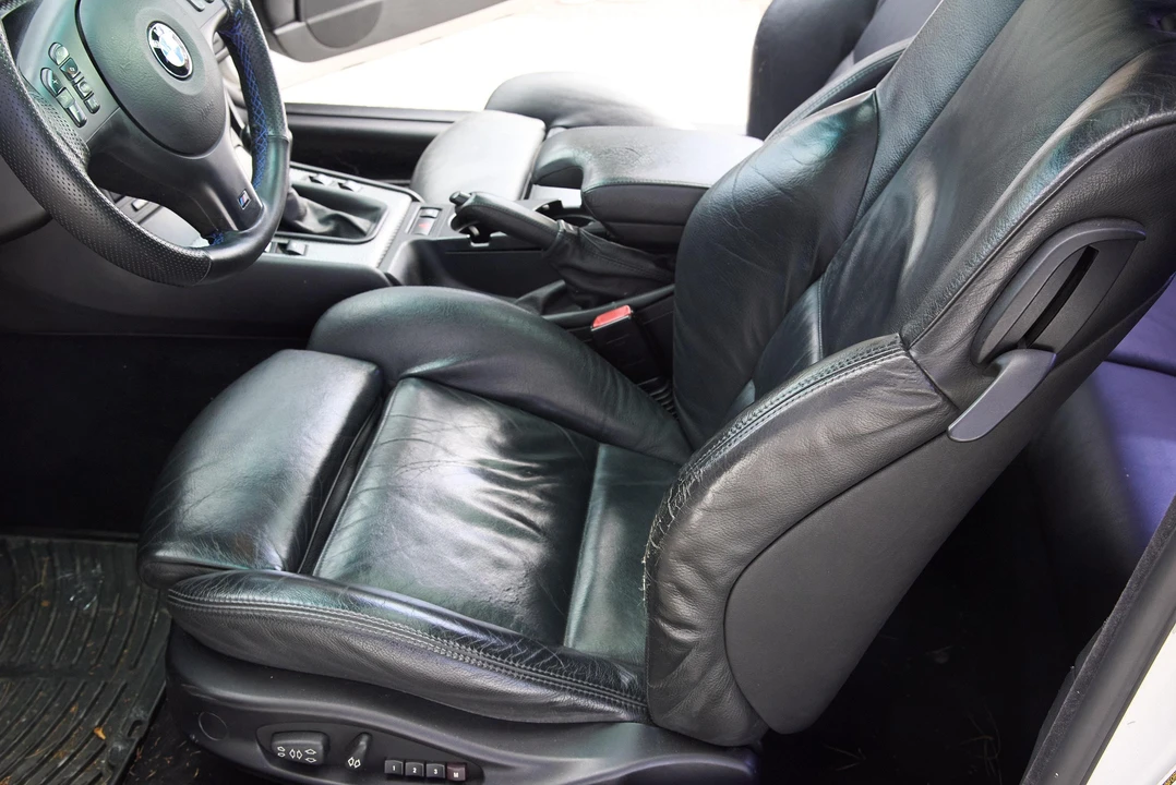 2005 BMW E46 330i & 330Ci - Image 30 of 31