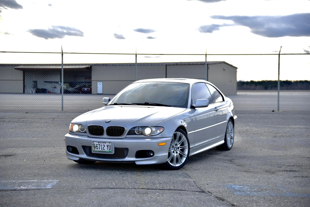 2005 BMW E46 330i & 330Ci - Image 6 of 31