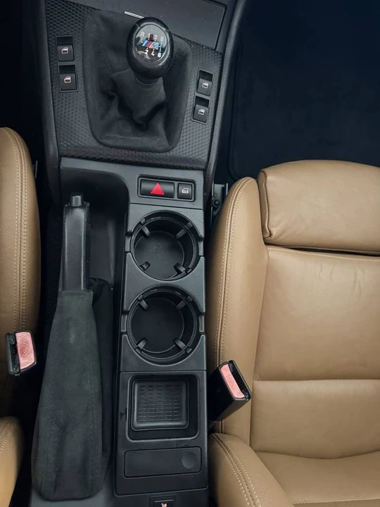 2005 BMW E46 330i & 330Ci - Image 22 of 24