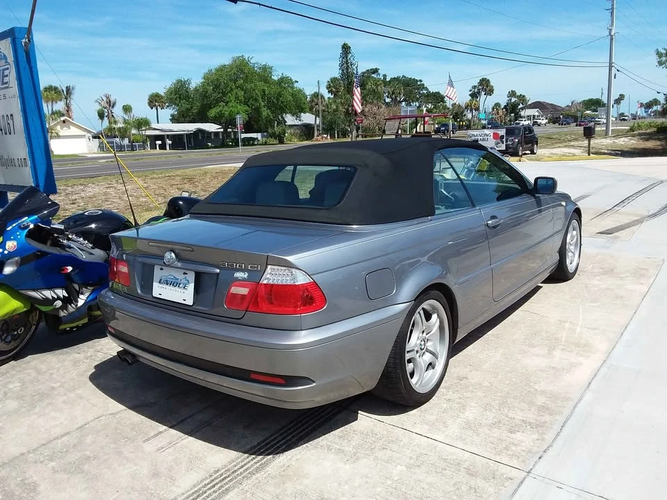 2005 BMW E46 330i & 330Ci - Image 4 of 20