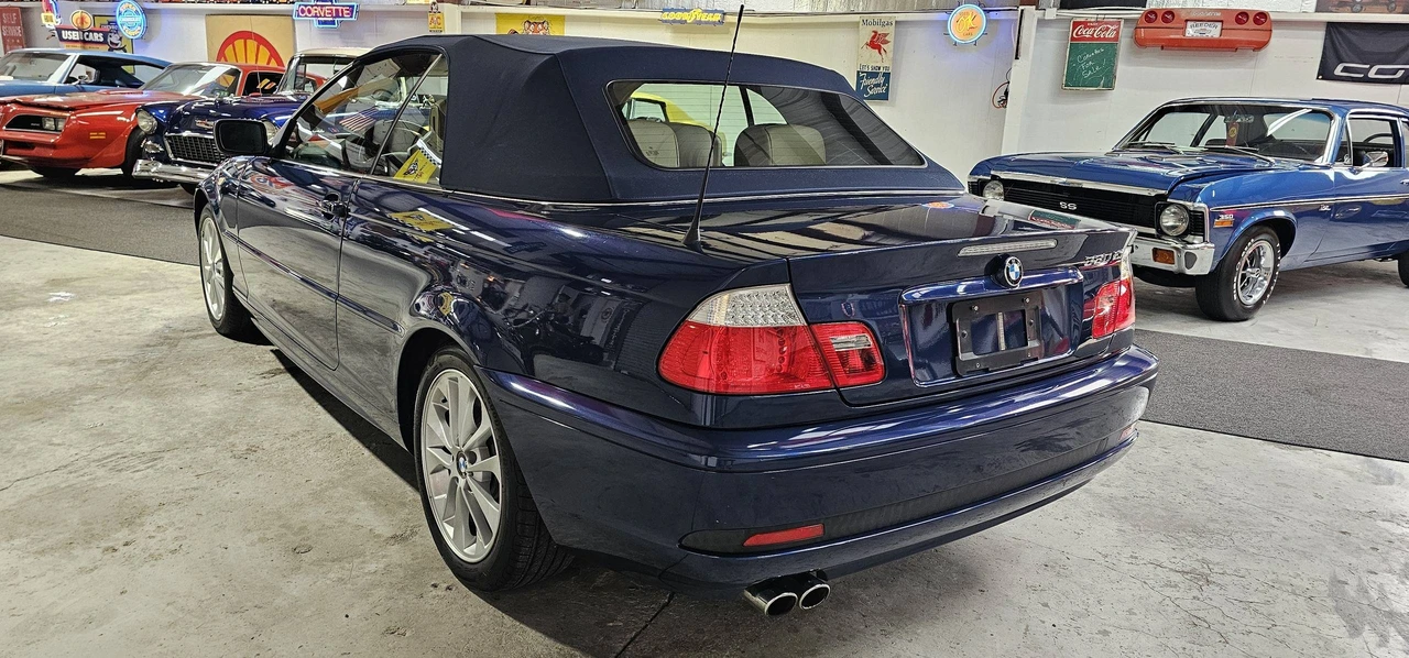 2005 BMW E46 330i & 330Ci - Image 17 of 31