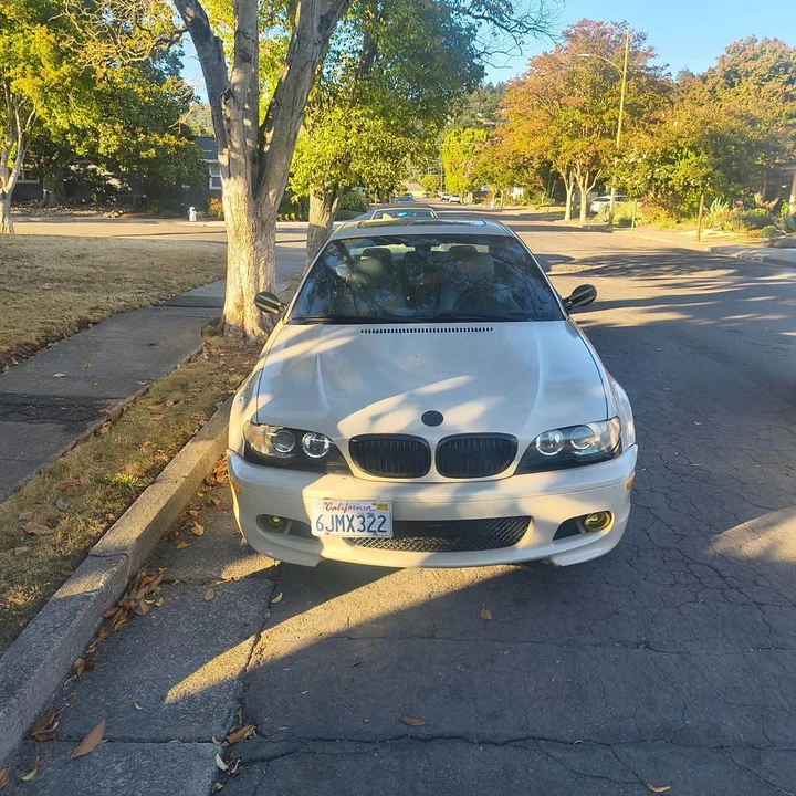 2005 BMW E46 330i & 330Ci - Image 2 of 6