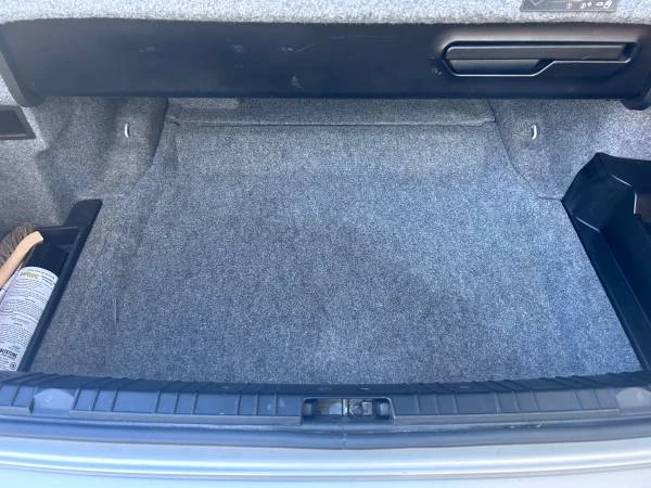 2005 BMW E46 330i & 330Ci - Image 19 of 21