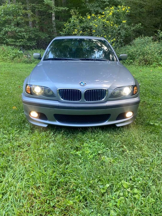 2005 BMW E46 330i & 330Ci - Image 4 of 15