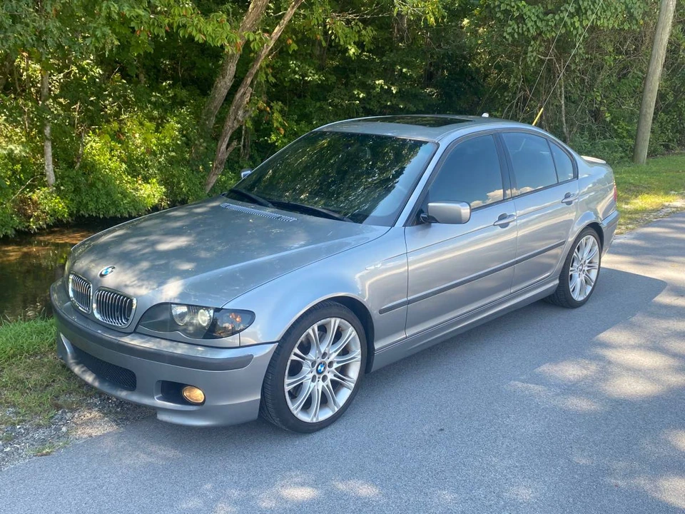 2005 BMW E46 330i & 330Ci - Image 14 of 15
