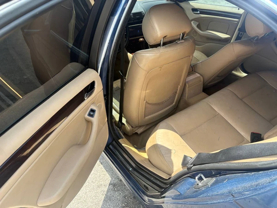 2005 BMW E46 330i & 330Ci - Image 7 of 11