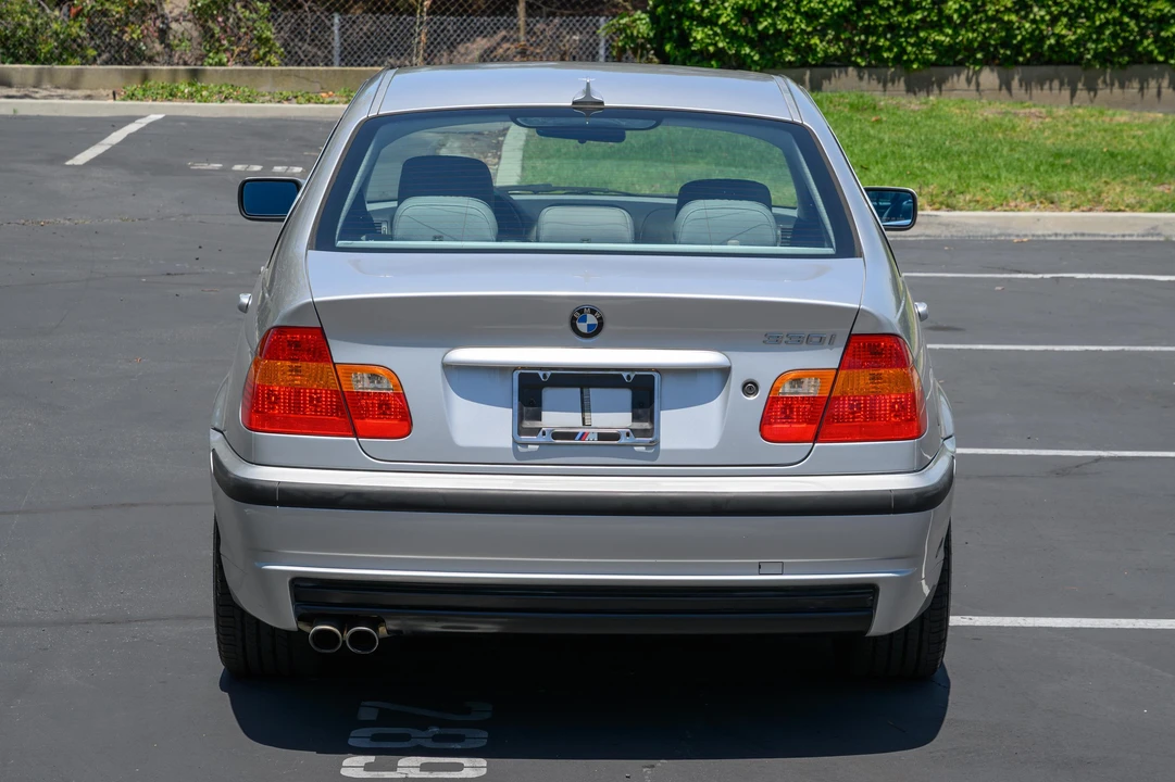 2005 BMW E46 330i & 330Ci - Image 14 of 31