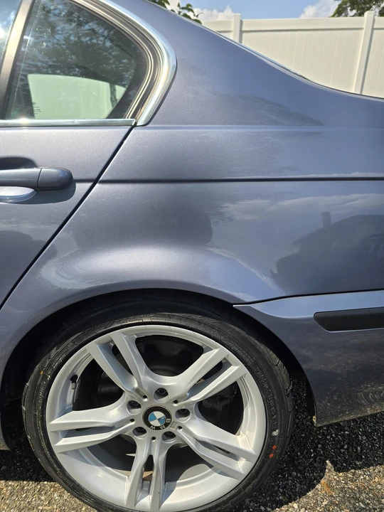 2005 BMW E46 330i & 330Ci - Image 15 of 31