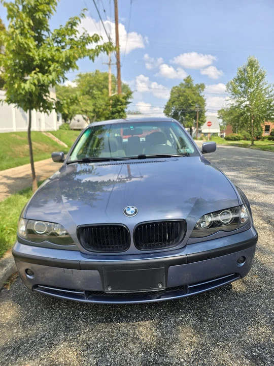 2005 BMW E46 330i & 330Ci - Image 5 of 31