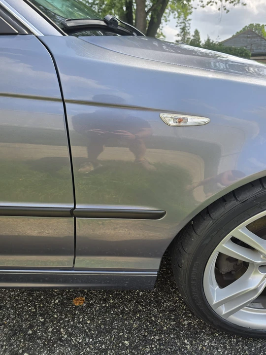 2005 BMW E46 330i & 330Ci - Image 12 of 31