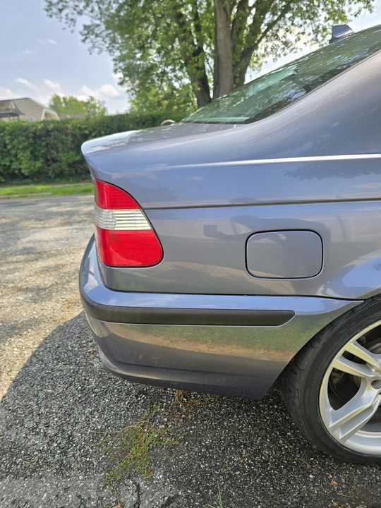 2005 BMW E46 330i & 330Ci - Image 18 of 31