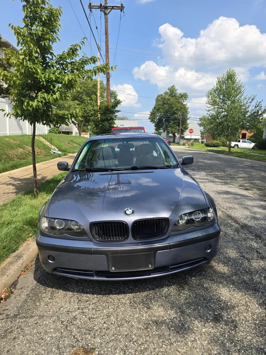 2005 BMW E46 330i & 330Ci - Image 4 of 31