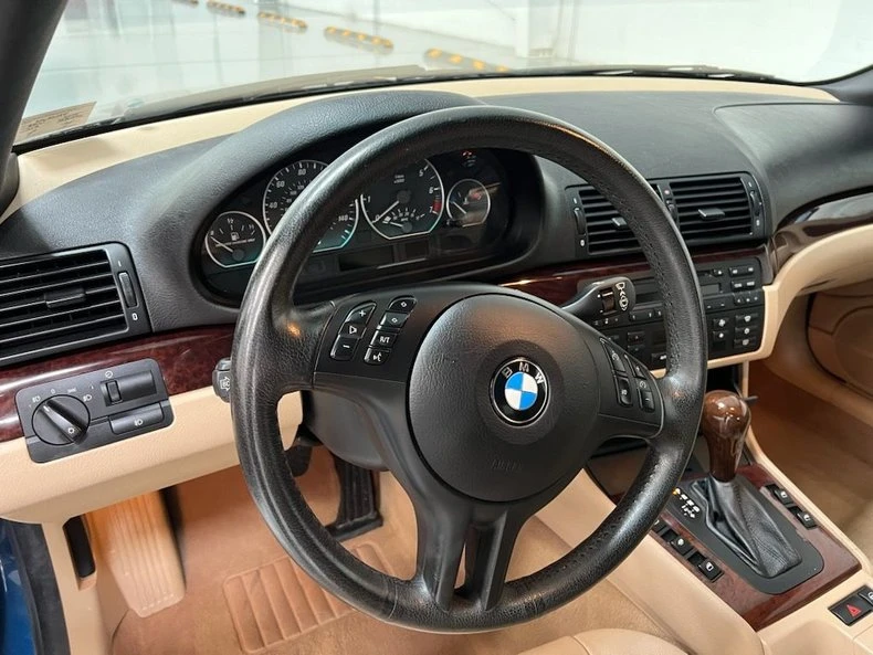 2005 BMW E46 330i & 330Ci - Image 11 of 17