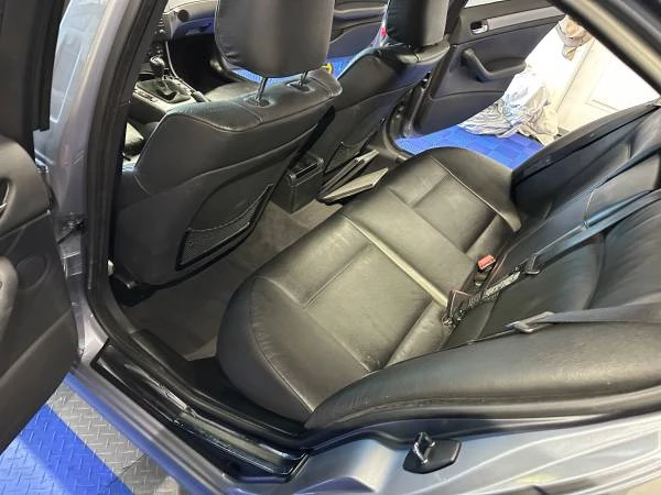 2005 BMW E46 330i & 330Ci - Image 4 of 21