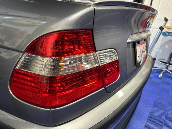2005 BMW E46 330i & 330Ci - Image 16 of 21
