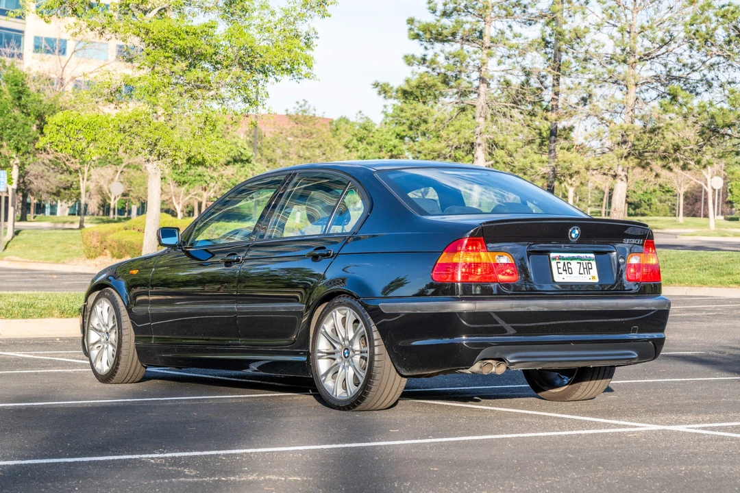 2005 BMW E46 330i & 330Ci - Image 9 of 31