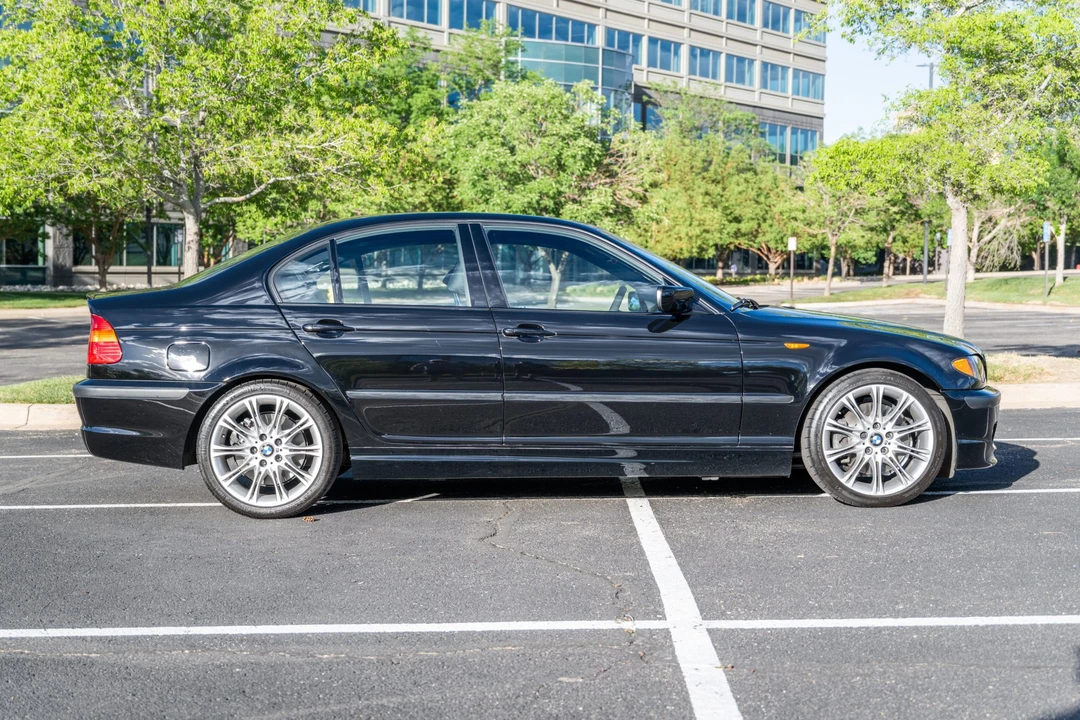 2005 BMW E46 330i & 330Ci - Image 6 of 31