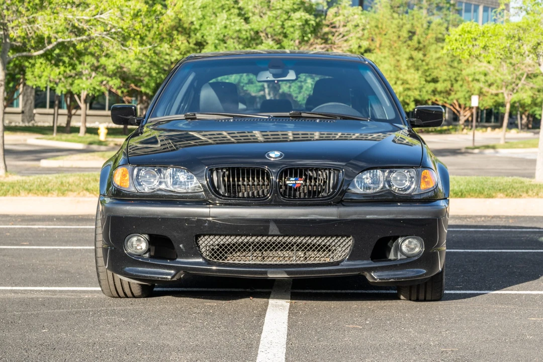2005 BMW E46 330i & 330Ci - Image 2 of 31