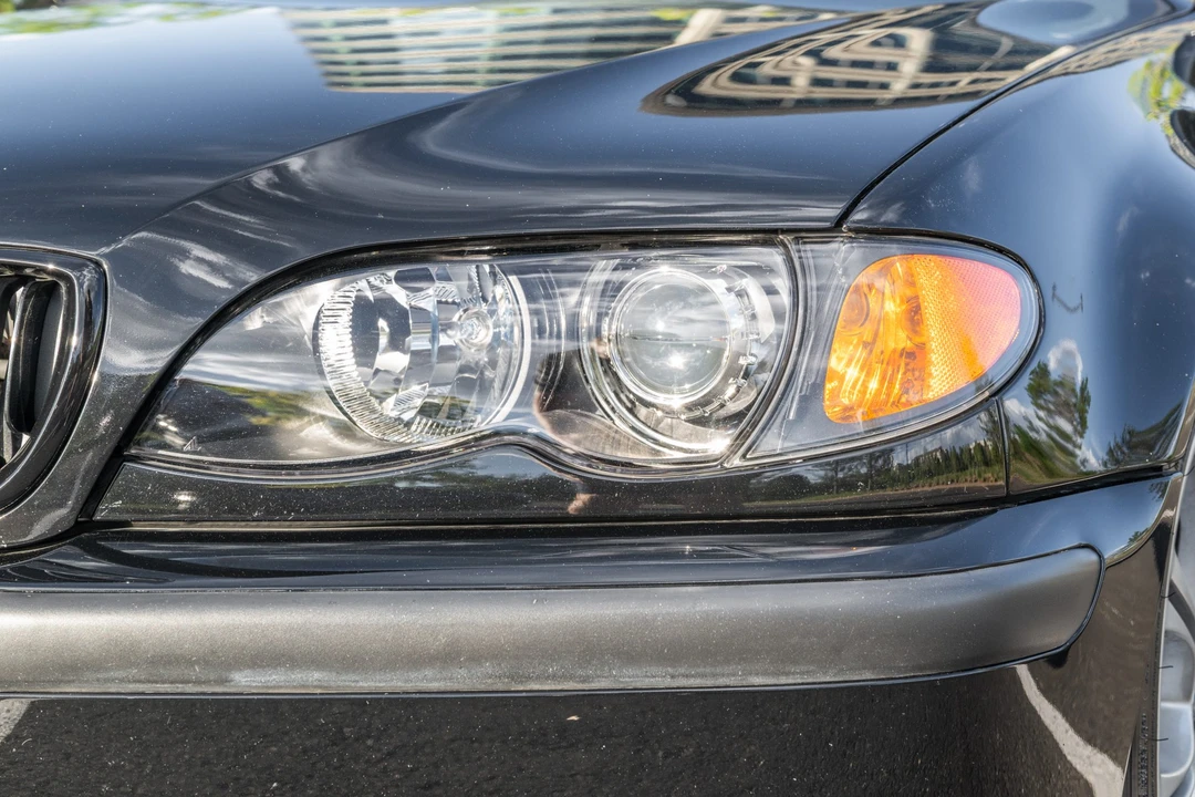 2005 BMW E46 330i & 330Ci - Image 20 of 31