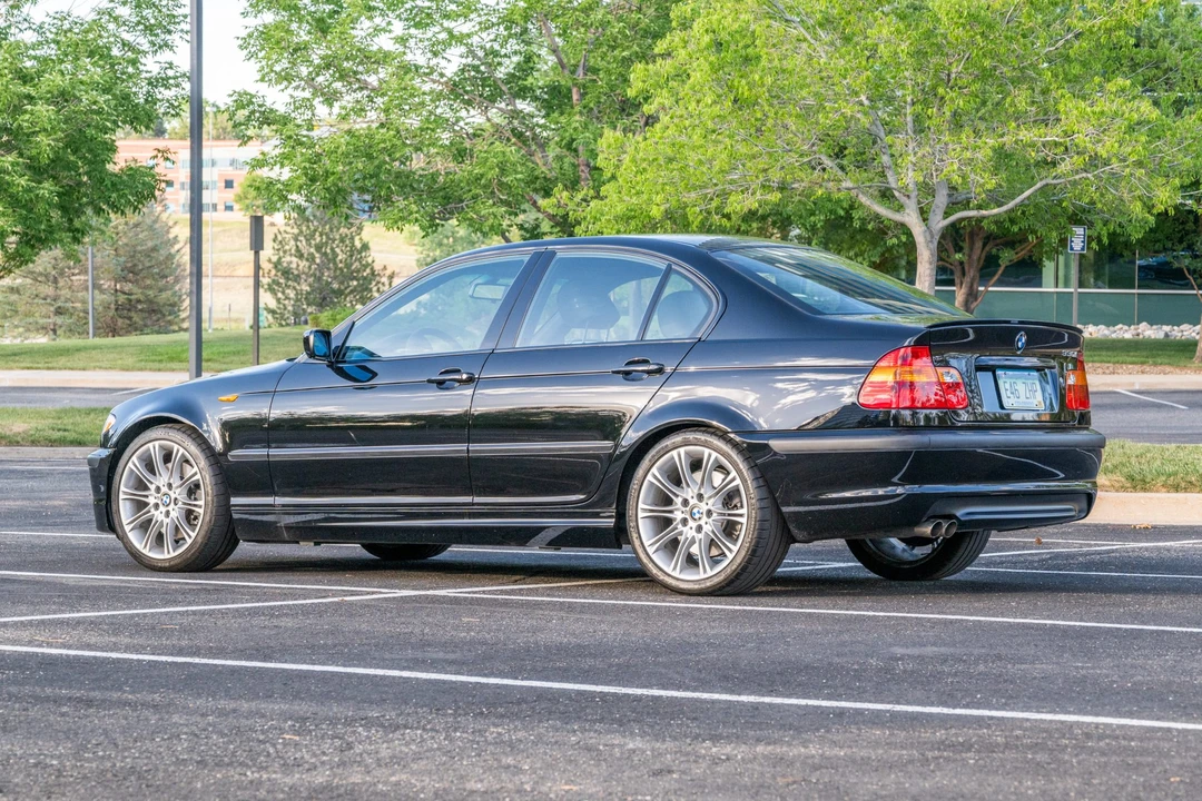 2005 BMW E46 330i & 330Ci - Image 10 of 31