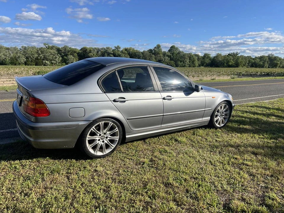 2005 BMW E46 330i & 330Ci - Image 6 of 9