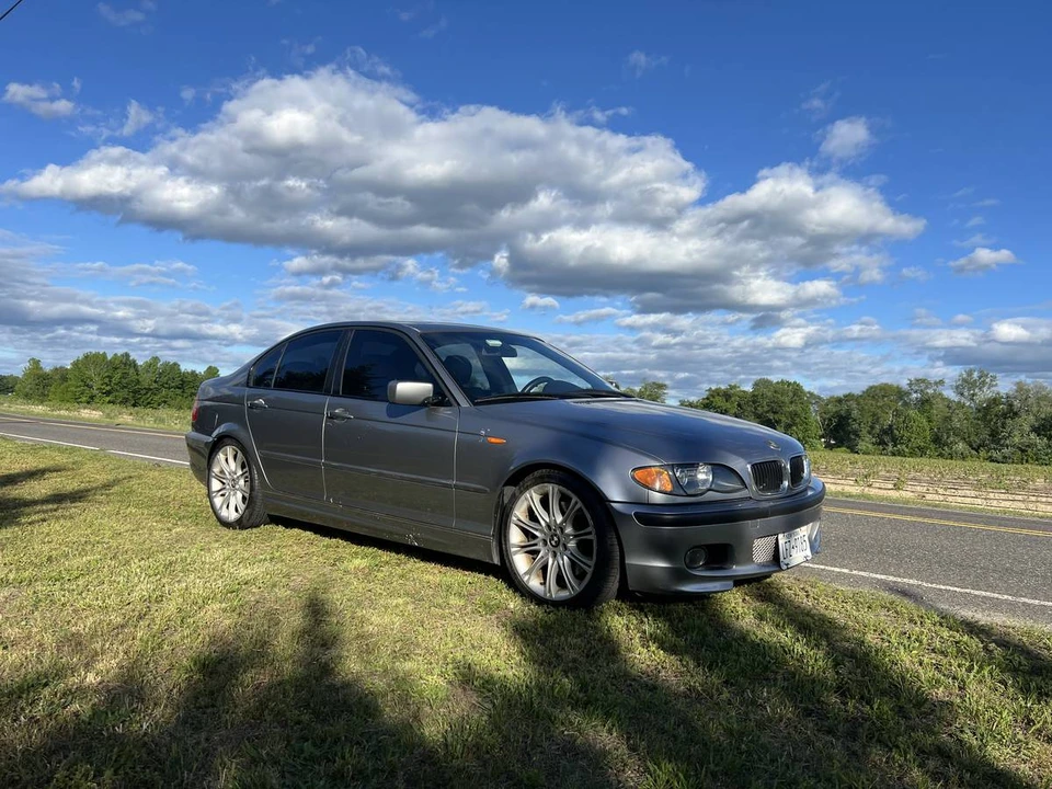 2005 BMW E46 330i & 330Ci - Image 8 of 9