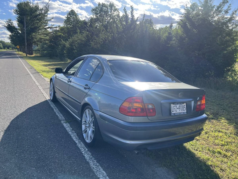 2005 BMW E46 330i & 330Ci - Image 4 of 9