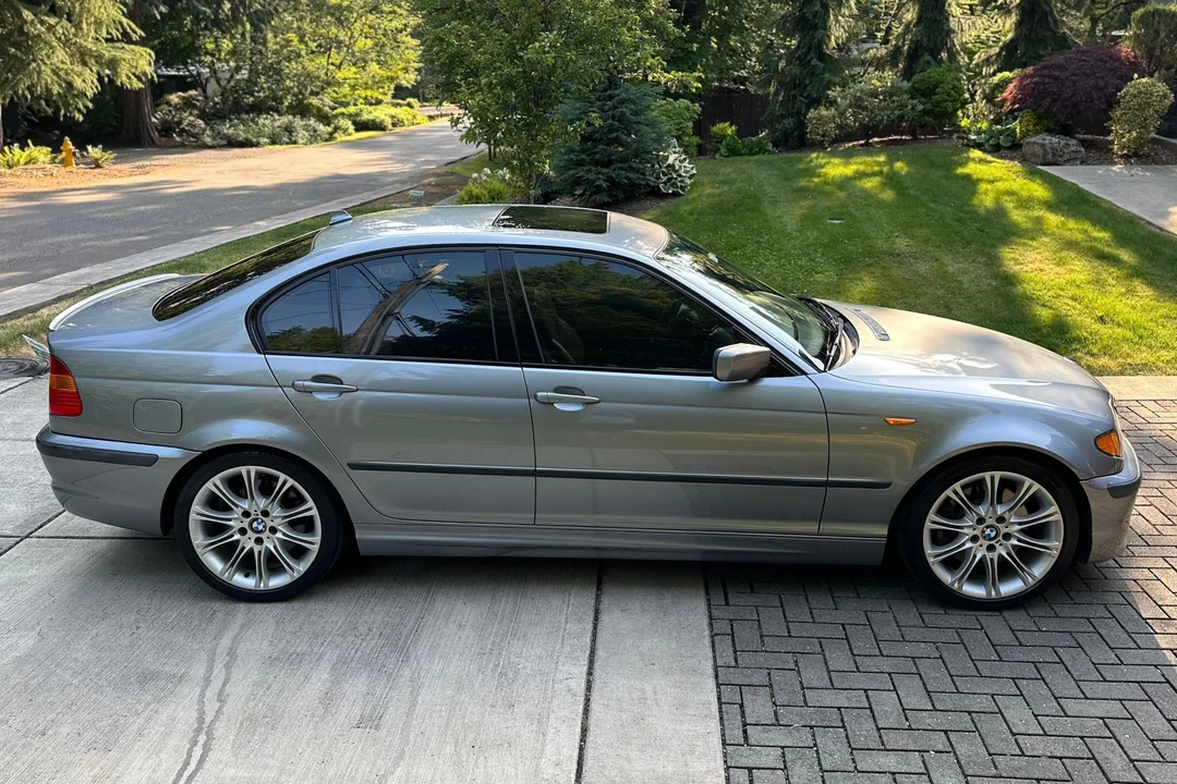 2005 BMW E46 330i & 330Ci - Image 3 of 31