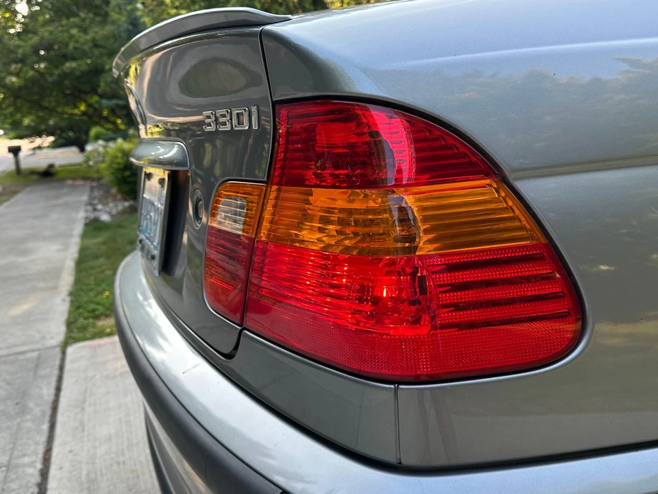 2005 BMW E46 330i & 330Ci - Image 30 of 31