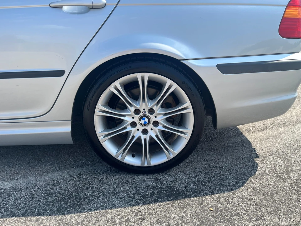2005 BMW E46 330i & 330Ci - Image 30 of 31