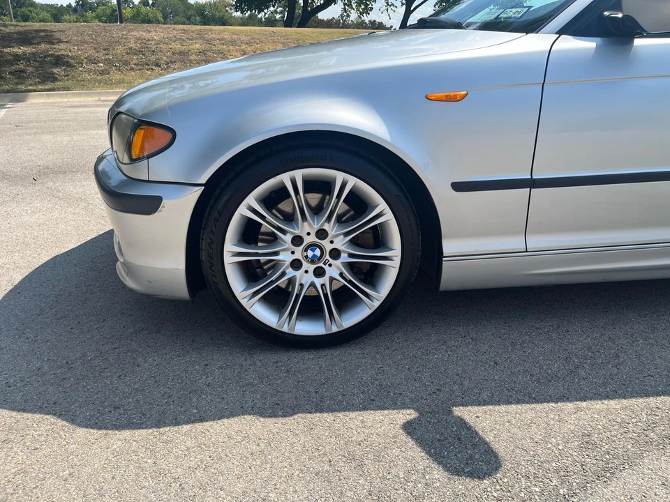 2005 BMW E46 330i & 330Ci - Image 29 of 31