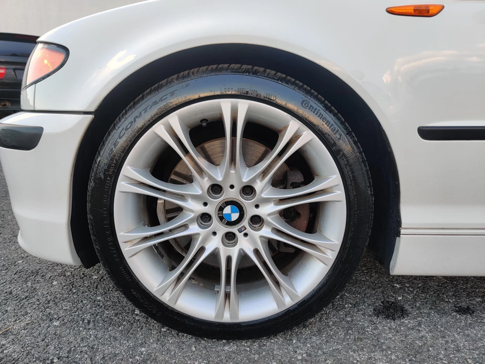 2005 BMW E46 330i & 330Ci - Image 21 of 31