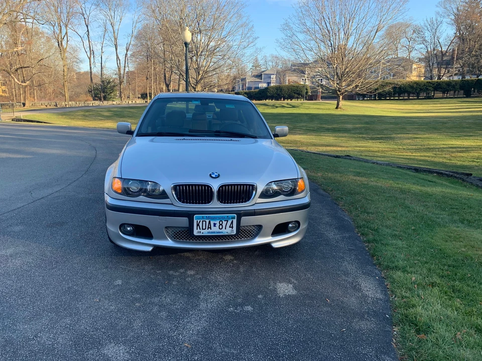 2005 BMW E46 330i & 330Ci - Image 6 of 31