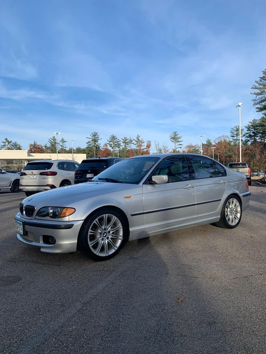 2005 BMW E46 330i & 330Ci - Image 16 of 31