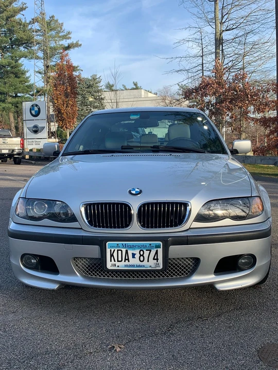 2005 BMW E46 330i & 330Ci - Image 11 of 31