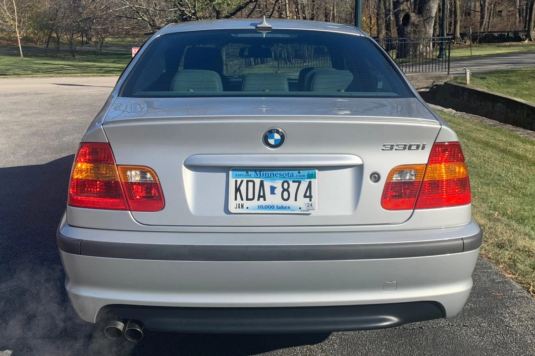 2005 BMW E46 330i & 330Ci - Image 5 of 31