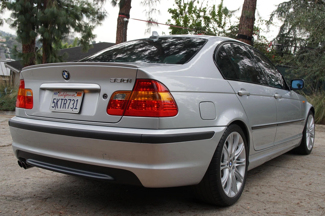 2005 BMW E46 330i & 330Ci - Image 4 of 31