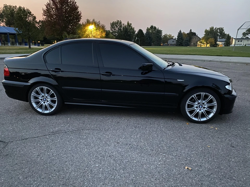2005 BMW E46 330i & 330Ci - Image 28 of 31