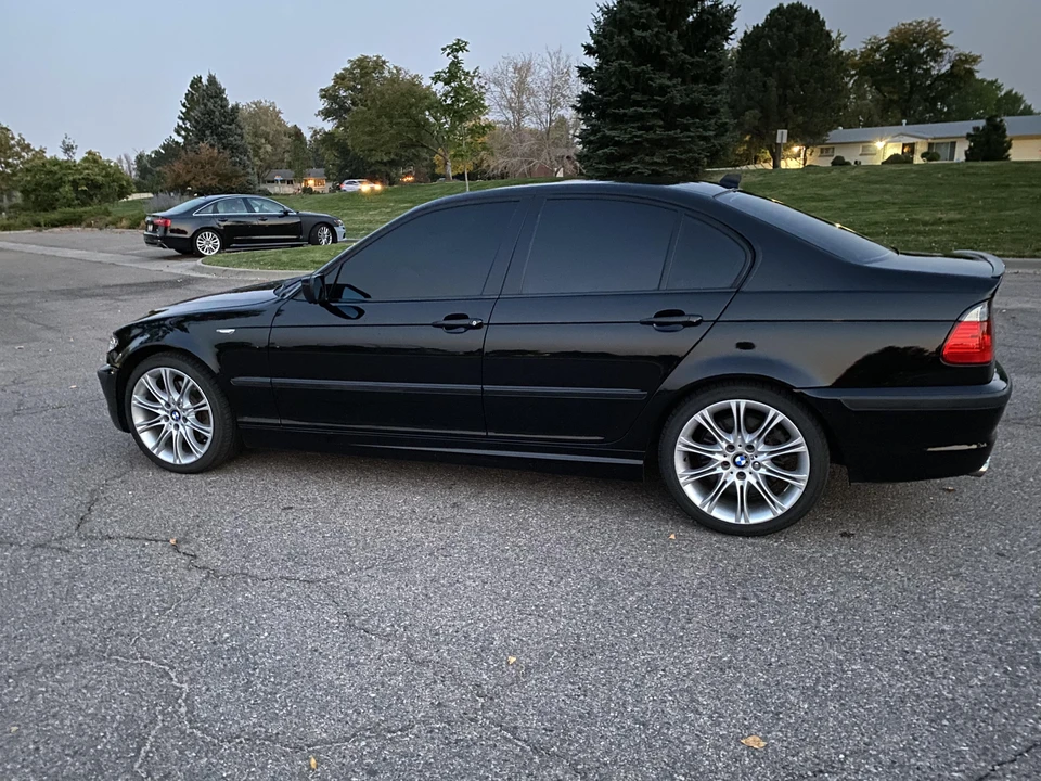 2005 BMW E46 330i & 330Ci - Image 12 of 31