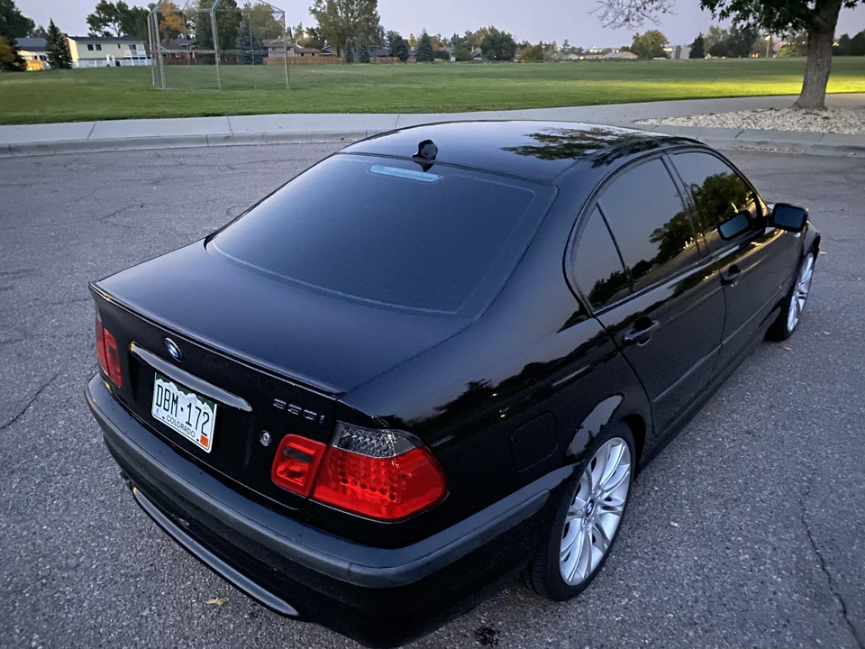 2005 BMW E46 330i & 330Ci - Image 24 of 31