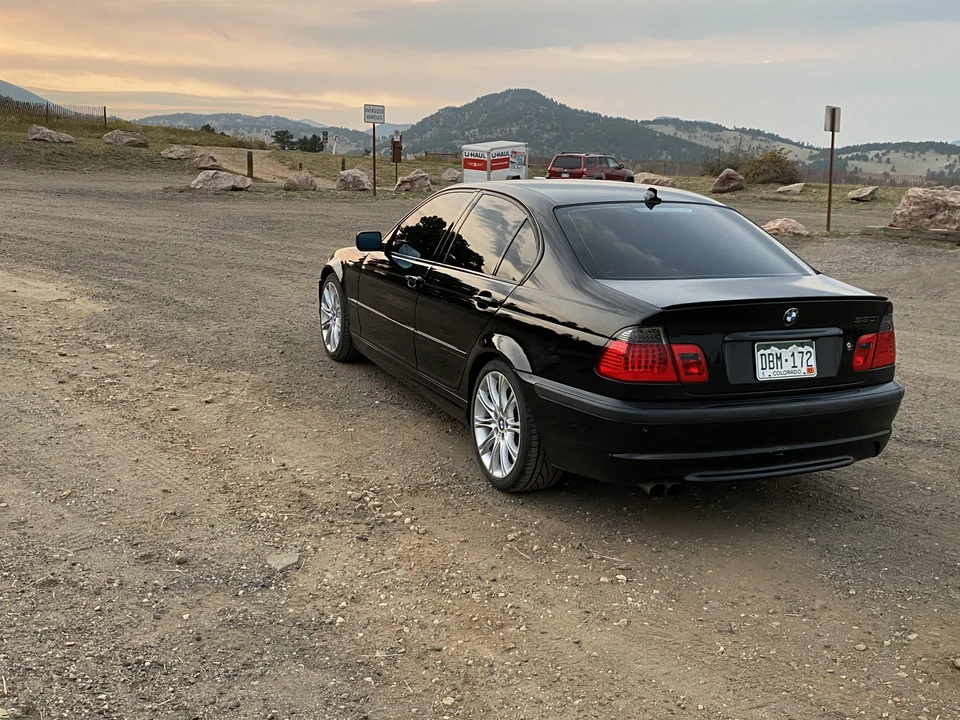 2005 BMW E46 330i & 330Ci - Image 16 of 31