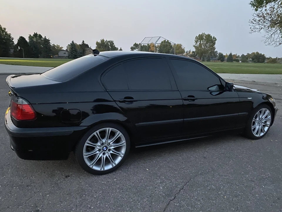 2005 BMW E46 330i & 330Ci - Image 26 of 31