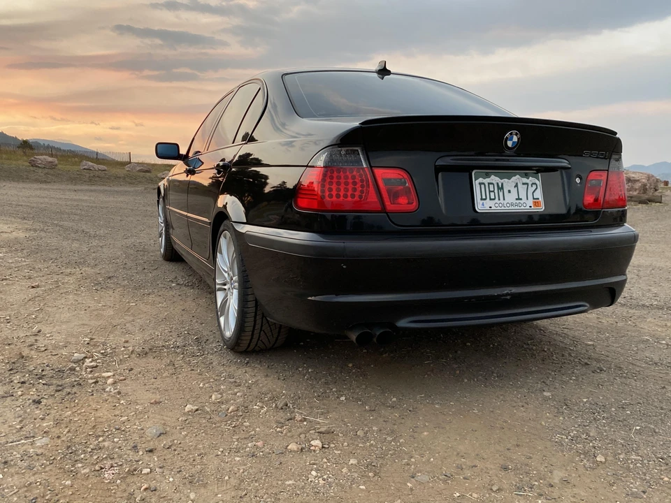 2005 BMW E46 330i & 330Ci - Image 17 of 31