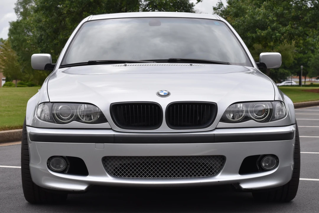 2005 BMW E46 330i & 330Ci - Image 2 of 8